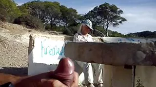 مردوں کی بھیڑ کی طرف فیلم سکس با دستگاه سے ایک سرخ بالوں والی کتیا کی مشکل ، اتارنا fucking