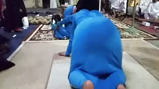 لچکدار سایت سکسی شهوت ballerina بلی تمام سمتوں میں ڈک پھیلا ہوا ہے