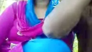 پہلی کاسٹنگ میں ، وہ گدا اور مقعد جنسی میں ایک بهترین سکس تاریخ کارک مل گیا