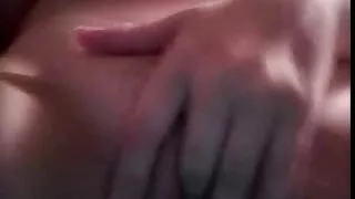 Busty امریکی سواری پارٹنر کے لنڈ فیلم بازی های سکسی غسل کے بعد